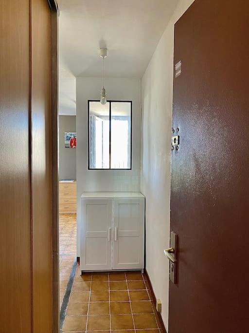 Studio Avec Vue Sur La Major Apartment Марсилия Екстериор снимка