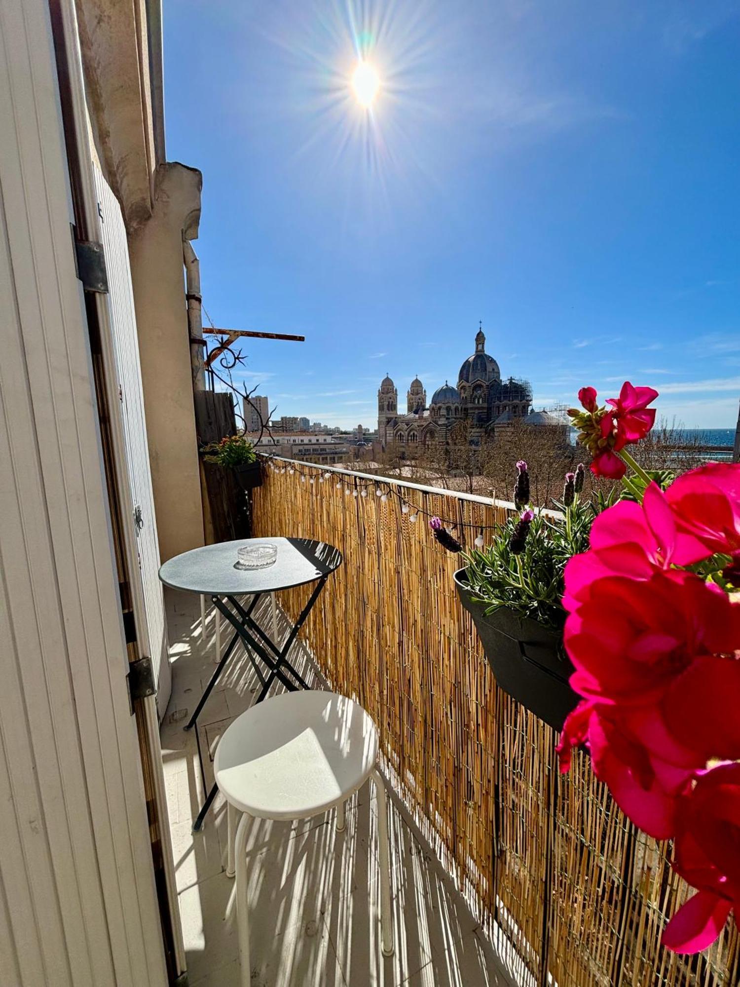 Studio Avec Vue Sur La Major Apartment Марсилия Екстериор снимка